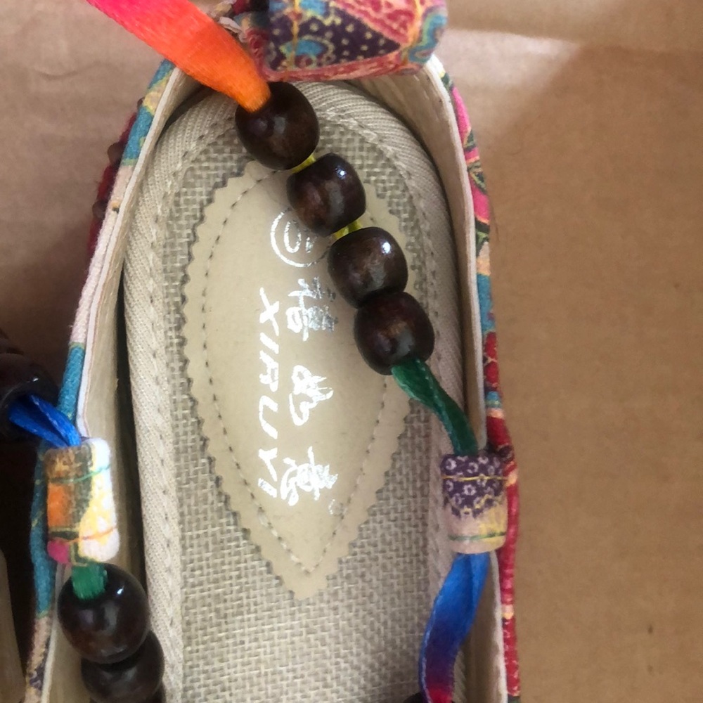 Shoes - Picture 2 of 4